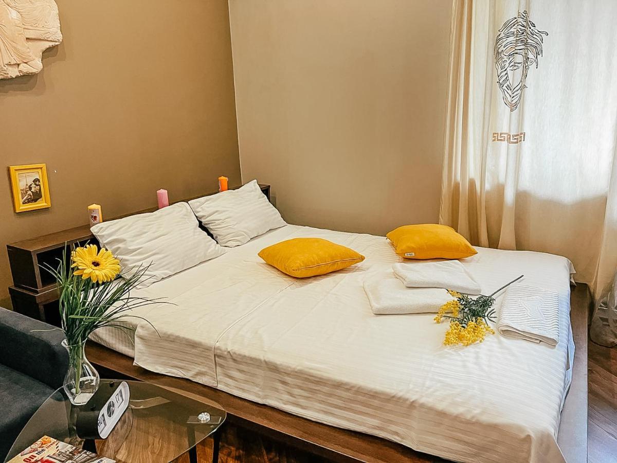 Apartment on Fedorova Kiev Buitenkant foto