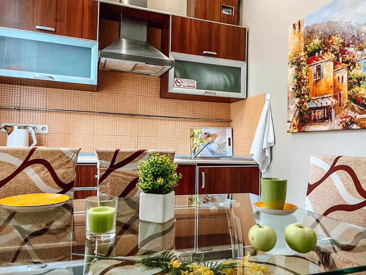 Apartment on Fedorova Kiev Buitenkant foto