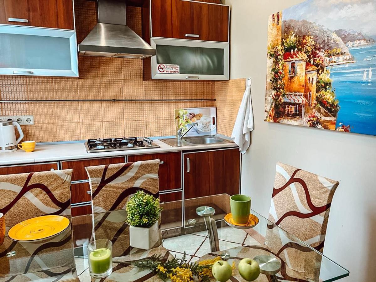 Apartment on Fedorova Kiev Buitenkant foto